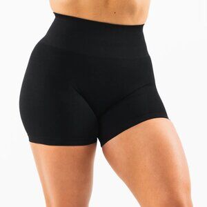 Alphalete Amplify Shorts Black 4.5 inch